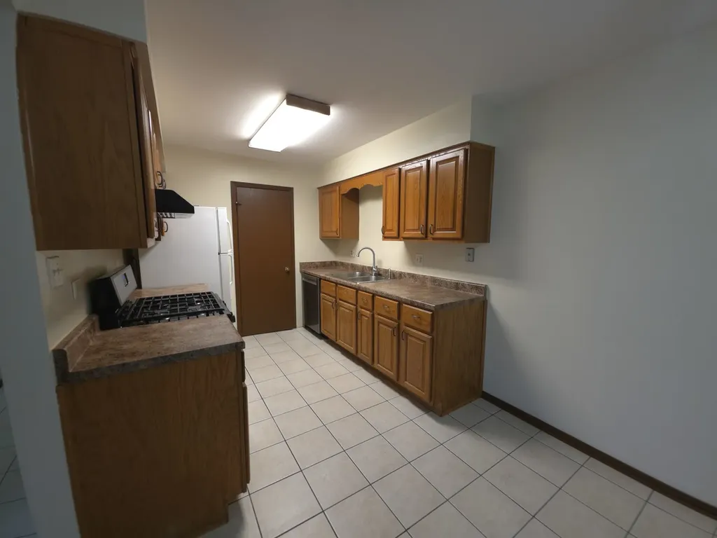 412 East Bailey Road Naperville IL 60565