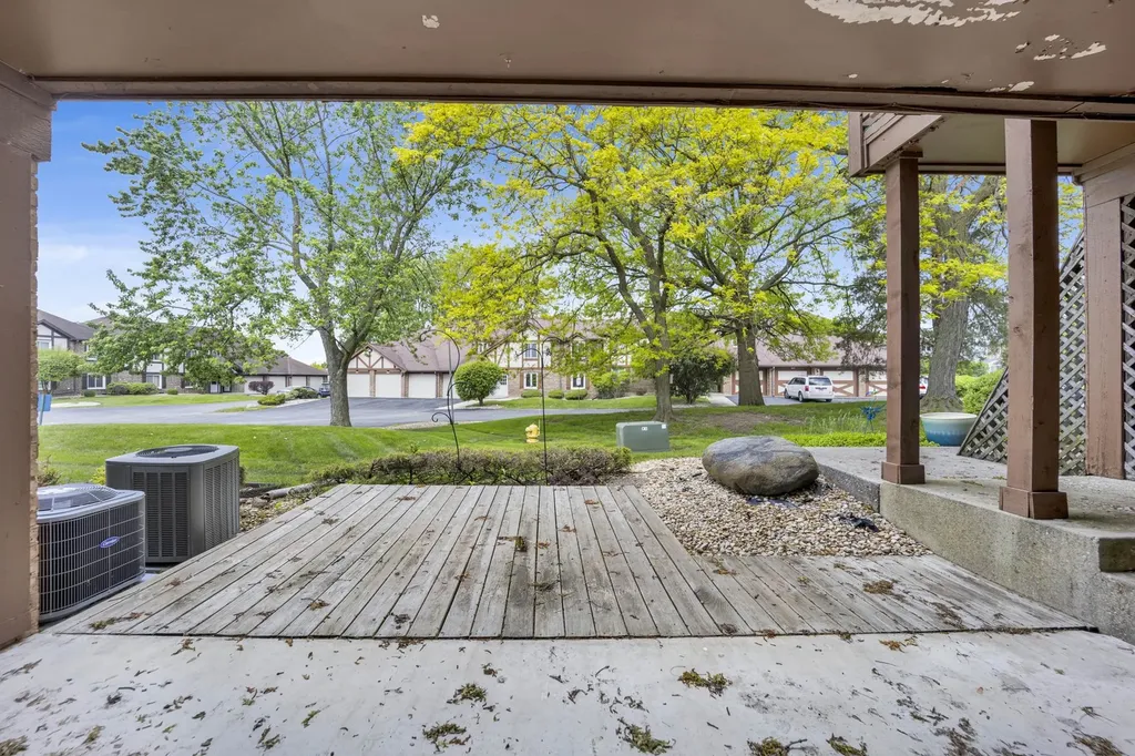 15502 Orlan Brook Drive Orland Park IL 60462