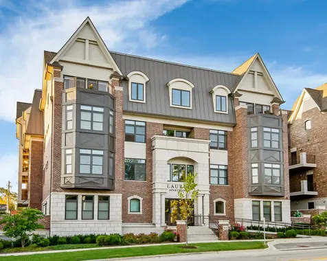 833 Laurel Avenue Highland Park IL 60035