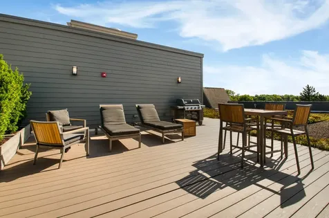 833 Laurel Avenue Highland Park IL 60035