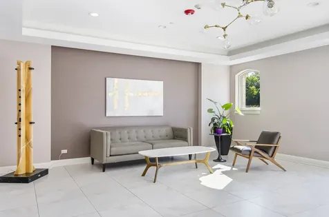 833 Laurel Avenue Highland Park IL 60035