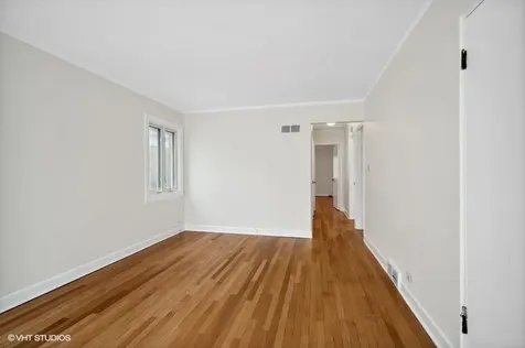 2311 Brown Avenue Evanston IL 60201