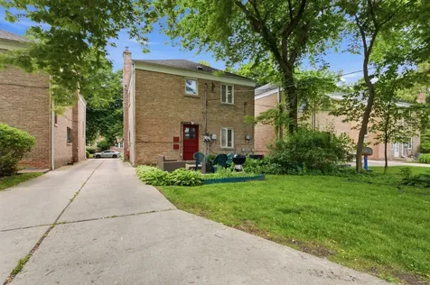 2311 Brown Avenue Evanston IL 60201