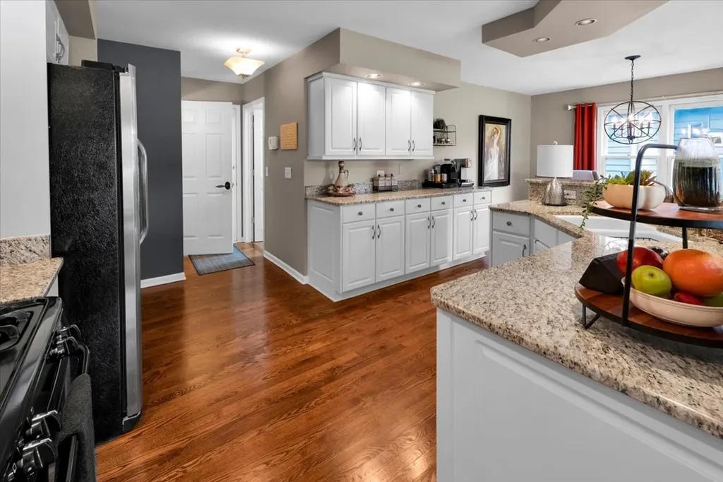 565 Blackberry Ridge Drive Aurora IL 60506