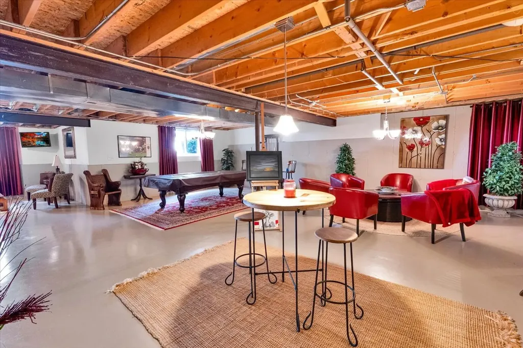 565 Blackberry Ridge Drive Aurora IL 60506