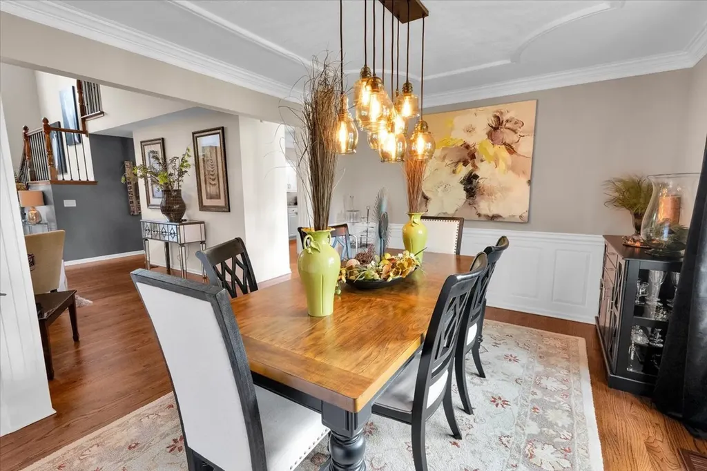 565 Blackberry Ridge Drive Aurora IL 60506