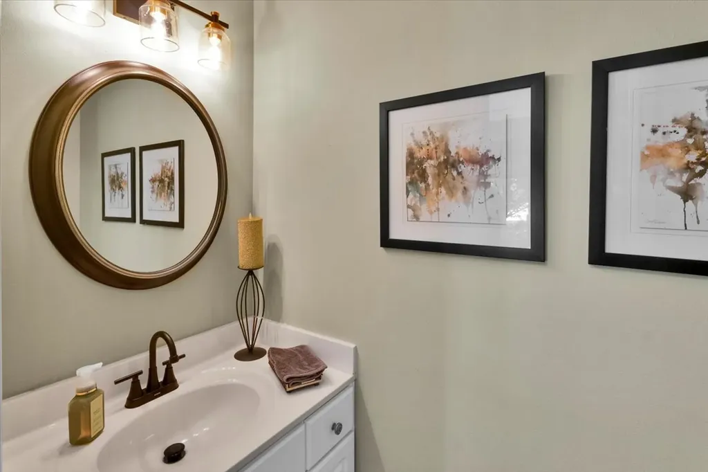 565 Blackberry Ridge Drive Aurora IL 60506