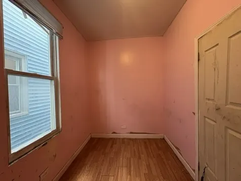 8711 South Exchange Avenue Chicago IL 60617