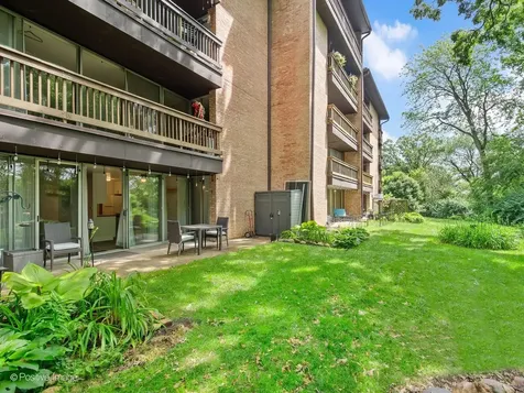 5700 Hillcrest Lane Lisle IL 60532