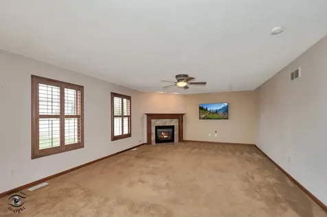 1873 Claire Drive Bourbonnais IL 60914