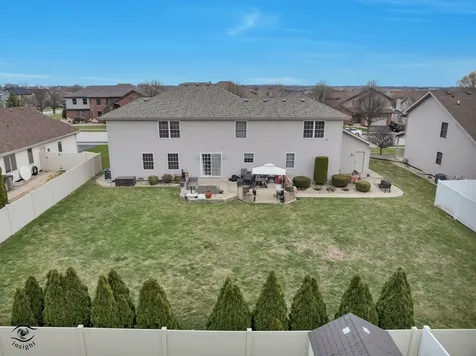 1873 Claire Drive Bourbonnais IL 60914