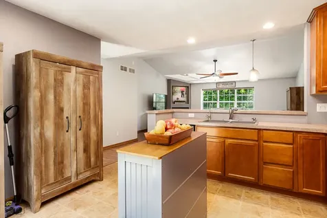 156 River Woods Lane Rockton IL 61072