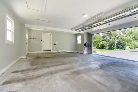 226 Biltmore Drive North Barrington IL 60010