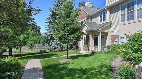 2637 North Greenwood Place Arlington Heights IL 60004