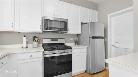 2637 North Greenwood Place Arlington Heights IL 60004
