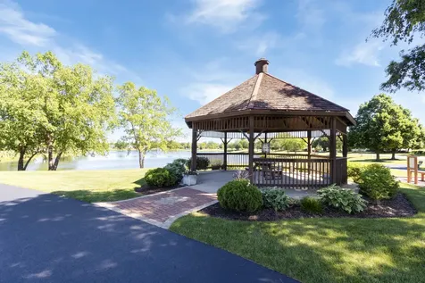 16567 Buckner Pond Way Crest Hill IL 60403