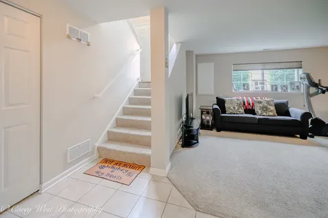 4062 Pompton Avenue Elgin IL 60124