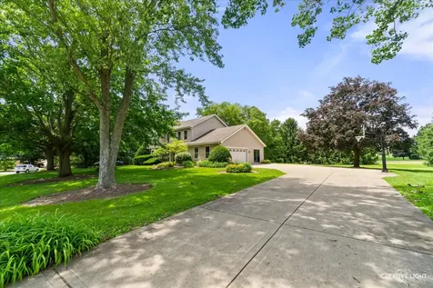 1N090 Kaneview Court Maple Park IL 60151