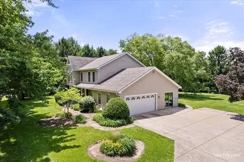 1N090 Kaneview Court Maple Park IL 60151
