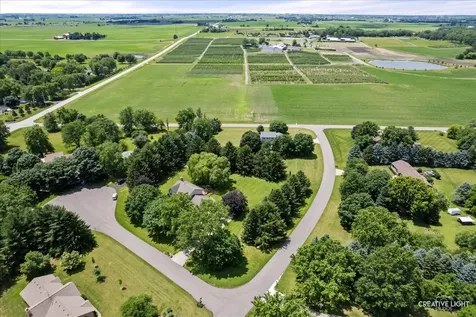 1N090 Kaneview Court Maple Park IL 60151