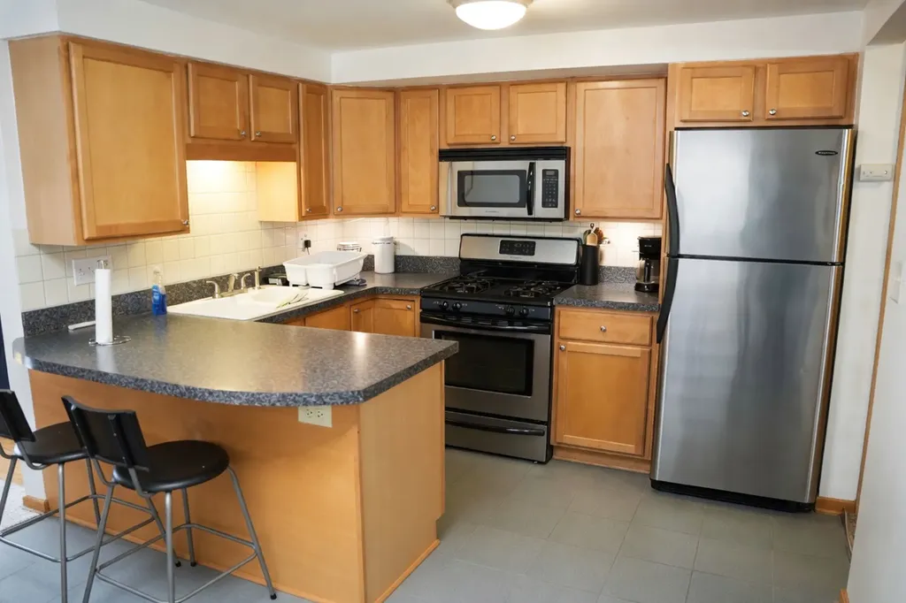 6845 North Northwest Highway Chicago IL 60631