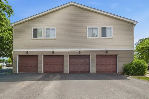 2081 North Ginger Circle Palatine IL 60074