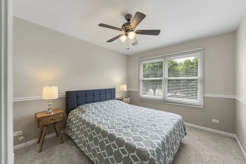 5008 Switch Grass Lane Naperville IL 60564