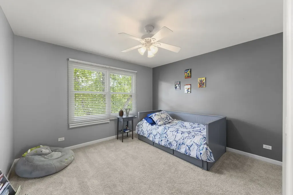 5008 Switch Grass Lane Naperville IL 60564