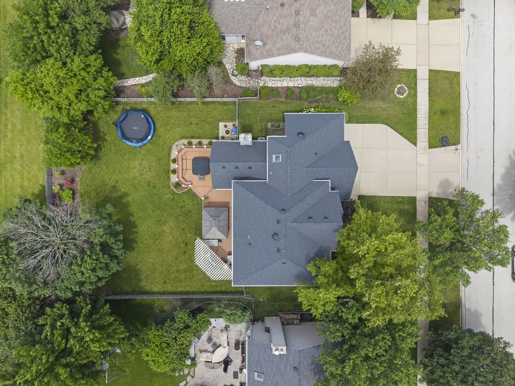 5008 Switch Grass Lane Naperville IL 60564