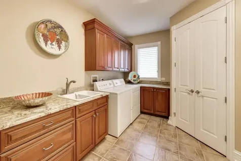 31 W190 Prairie Lane Wayne IL 60184