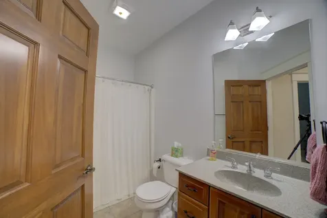 1646 North 2050 East Road Watseka IL 60970
