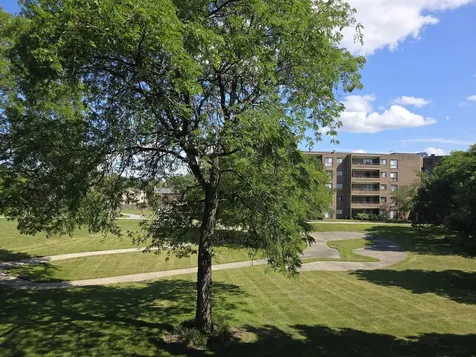 7 East Carriageway Drive Hazel Crest IL 60429