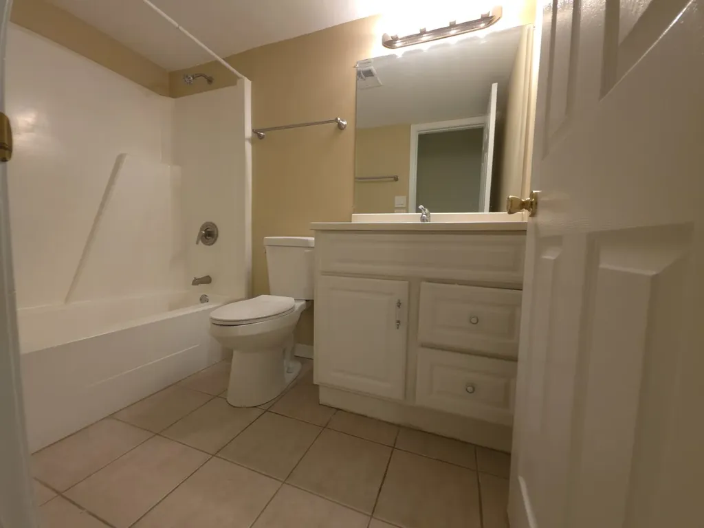 1665 Coach Drive Naperville IL 60565