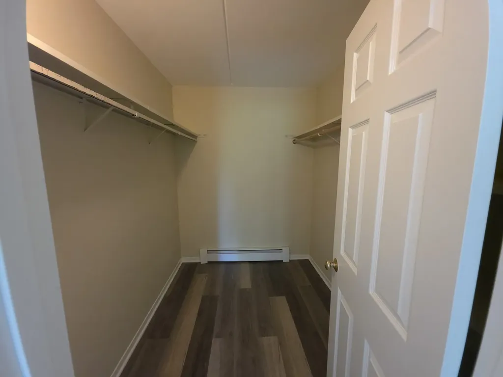 1665 Coach Drive Naperville IL 60565