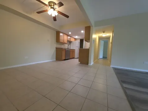 1665 Coach Drive Naperville IL 60565
