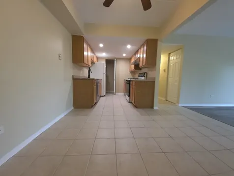 1665 Coach Drive Naperville IL 60565
