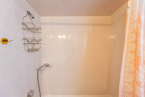 4354 South Komensky Avenue Chicago IL 60632