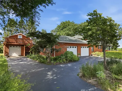 31040 Penrose Road Sterling IL 61081