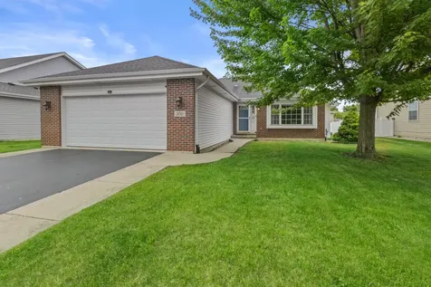 300 Quail Hollow Drive Beecher IL 60401