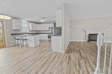300 Quail Hollow Drive Beecher IL 60401