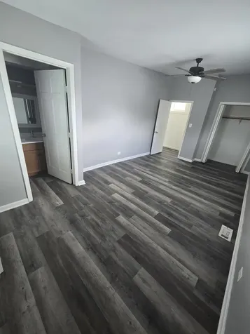 7139 West 74th Street Chicago IL 60638