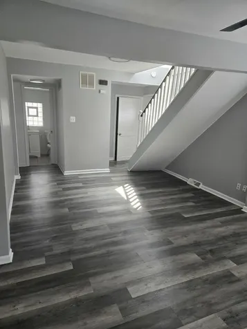 7139 West 74th Street Chicago IL 60638
