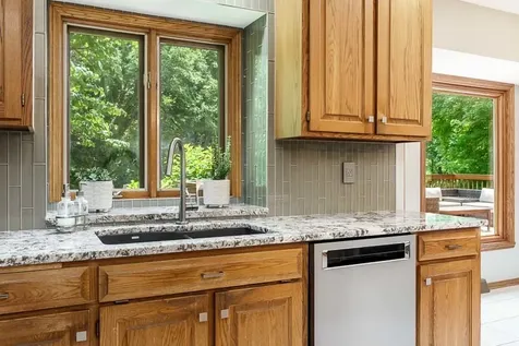 11307 Ridgecrest Drive Roscoe IL 61073