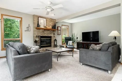 11307 Ridgecrest Drive Roscoe IL 61073