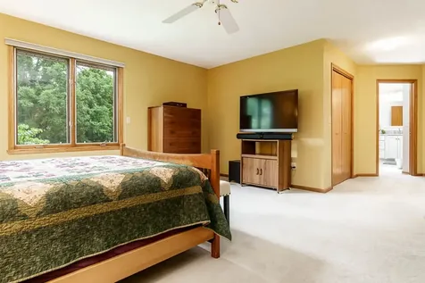 11307 Ridgecrest Drive Roscoe IL 61073