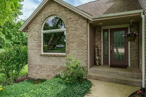 11307 Ridgecrest Drive Roscoe IL 61073