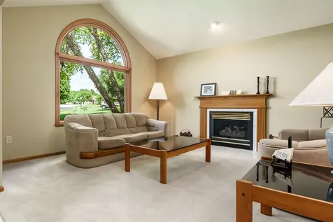 11307 Ridgecrest Drive Roscoe IL 61073