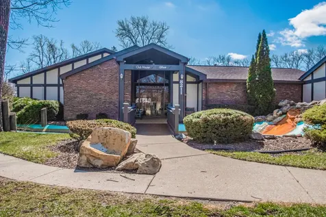 8251 Mulberry Court Palos Hills IL 60465