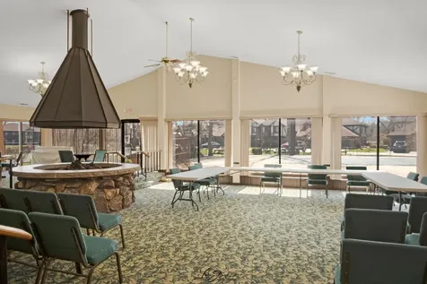 8251 Mulberry Court Palos Hills IL 60465