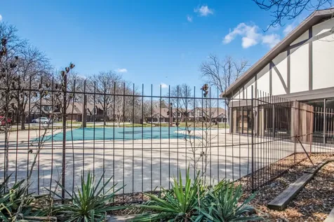 8251 Mulberry Court Palos Hills IL 60465